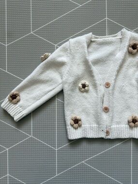 Small shop|Baby girl/toddler Cream Floral Appliqué Knit Cardigan,Boho style•••